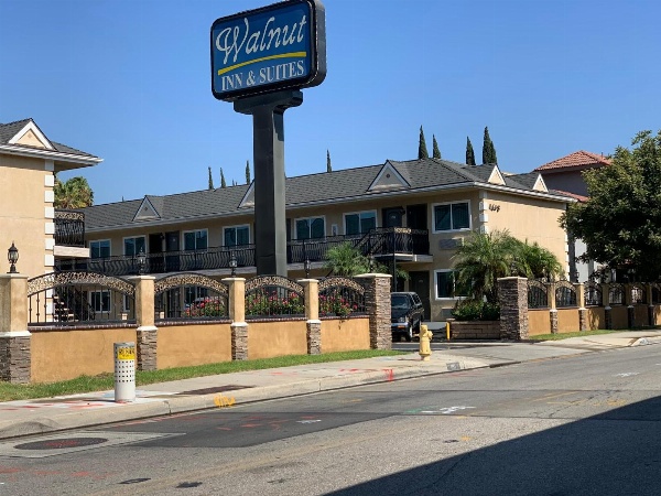 Walnut Inn & Suites West Covina image 2